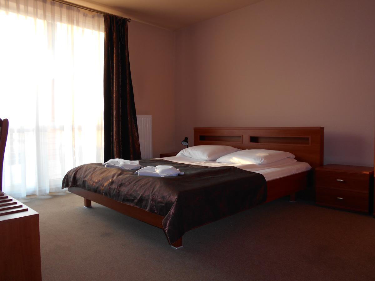 Hotel Astor Radom Exterior photo